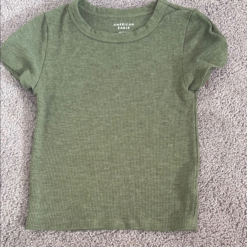 American Eagle Outfitters Green Crew Neck Tee